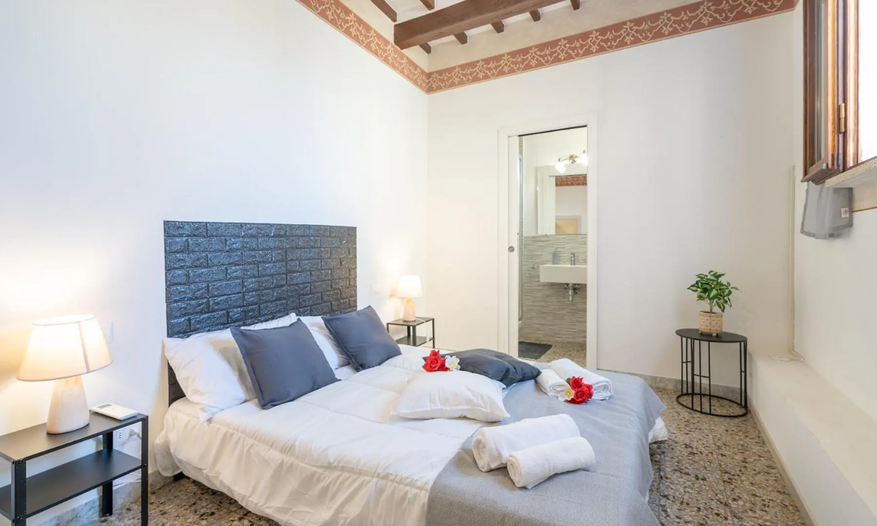 Urban Center Arezzo Apartment