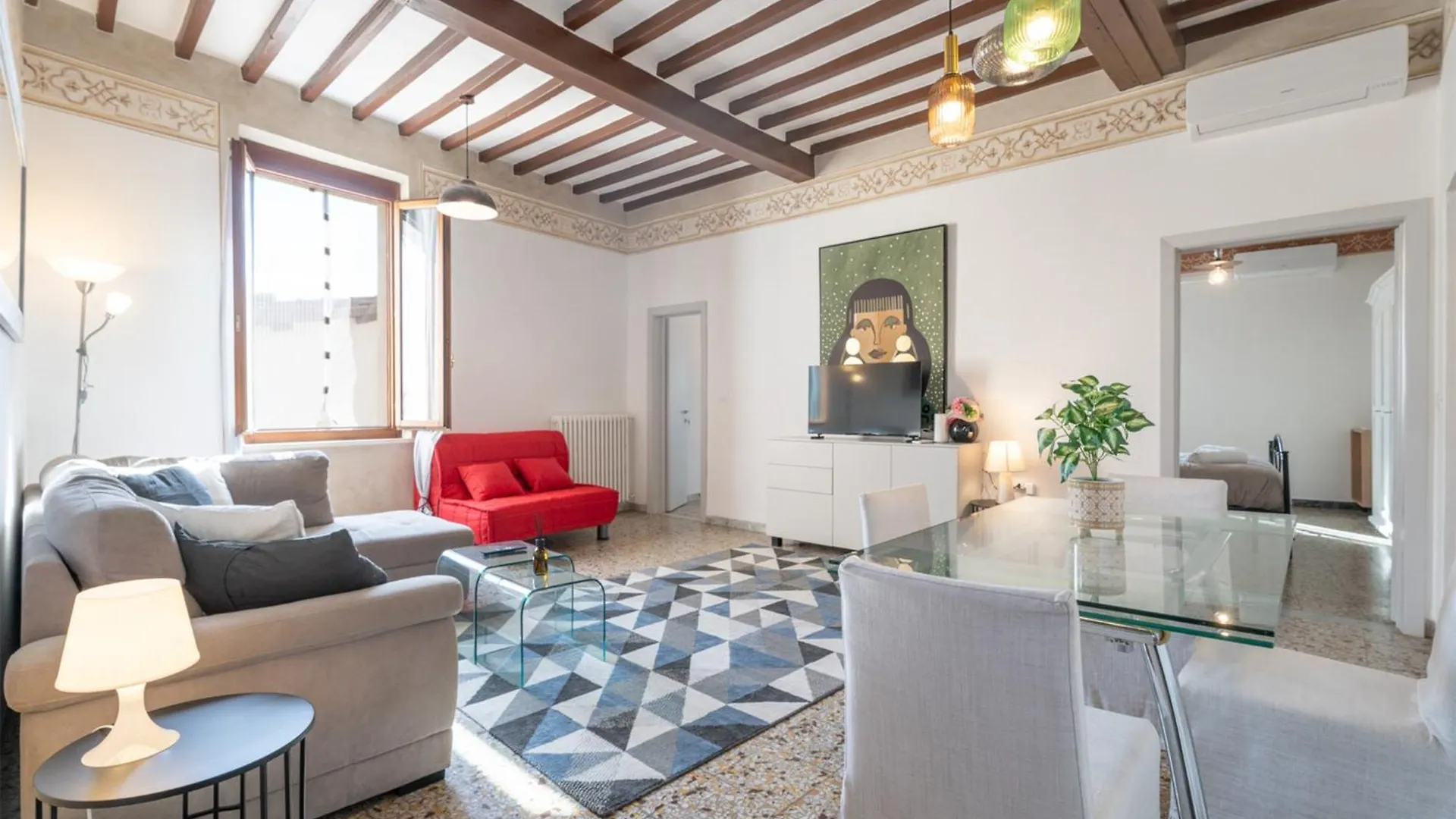 Urban Center Arezzo contacts